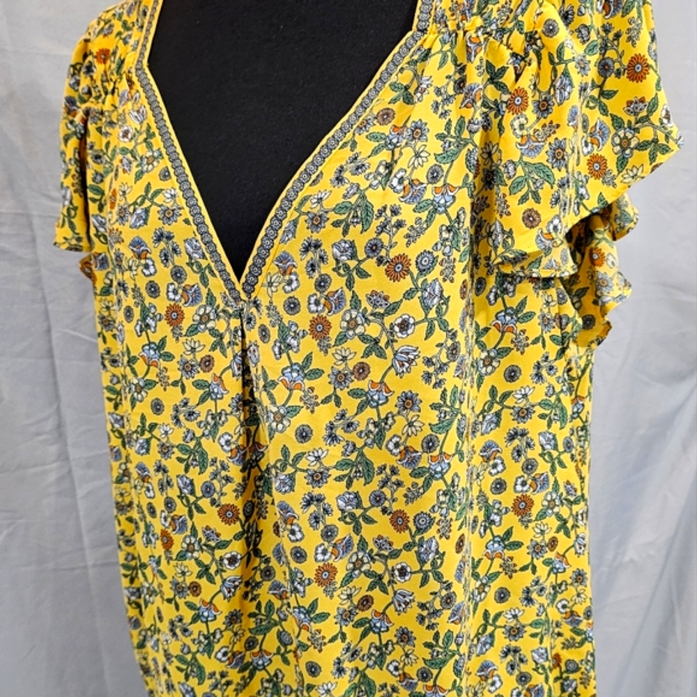 Max Studio Blouse - Picture 2 of 10